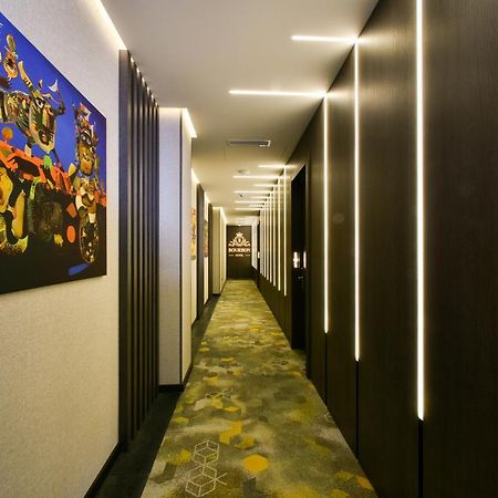 Bourbon Boutique Hotel Erivan Exterior foto